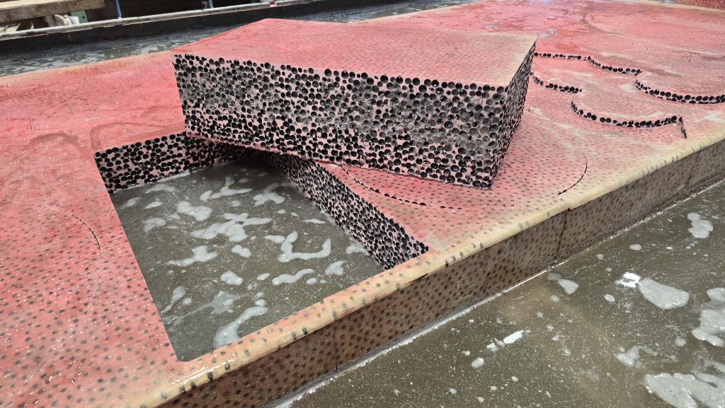 Thick plate nested with flanges on the waterjet